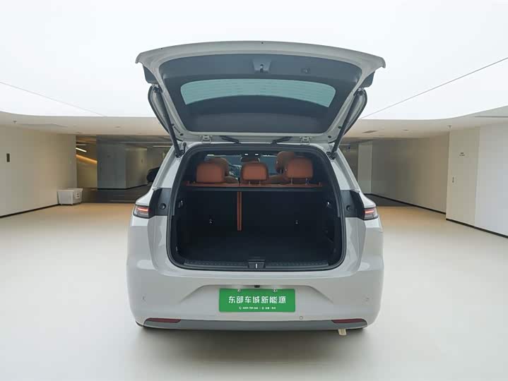 Фото 7 - LiXiang L6