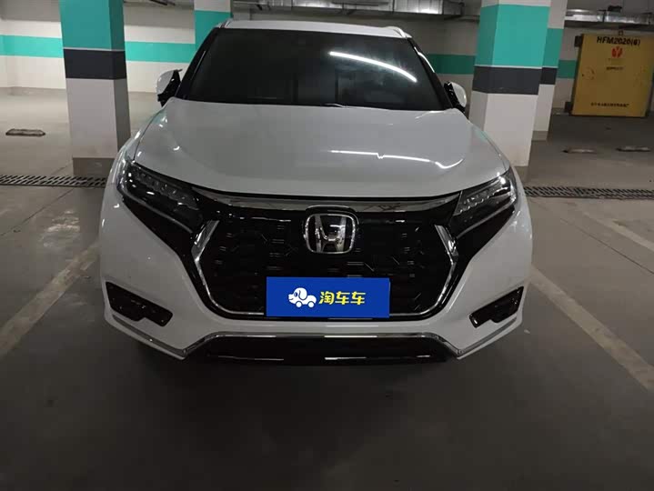 Фото 2 - Honda UR-V