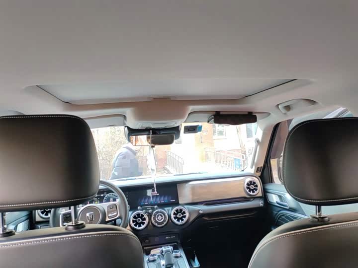 Фото 9 - Tank 300