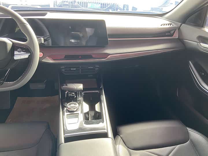 Фото 7 - Changan Raeton Plus