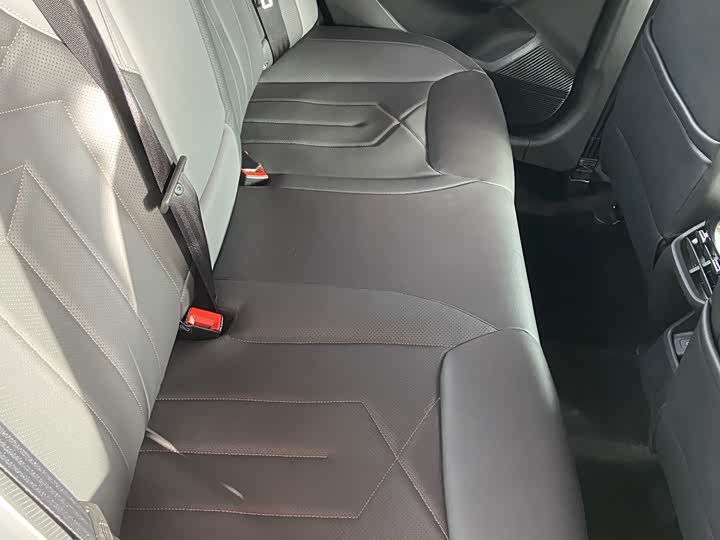 Фото 9 - Changan Raeton Plus