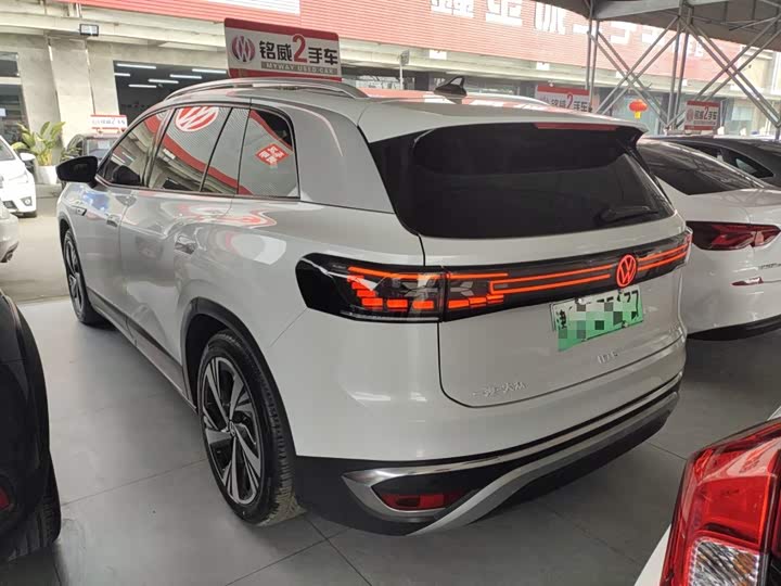 Фото 5 - Volkswagen ID.6 Crozz