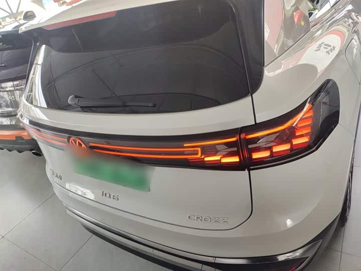 Фото 6 - Volkswagen ID.6 Crozz