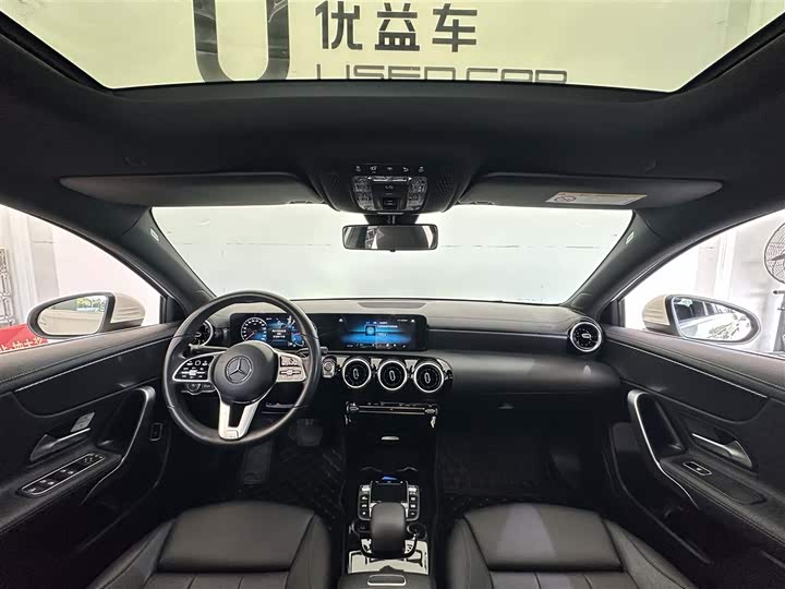 Фото 6 - Mercedes-Benz A-Class