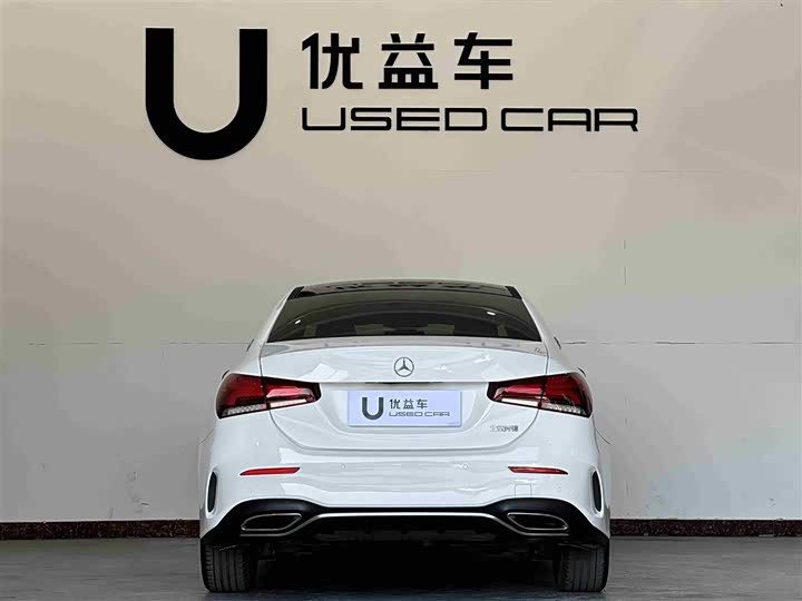 Фото 8 - Mercedes-Benz A-Class