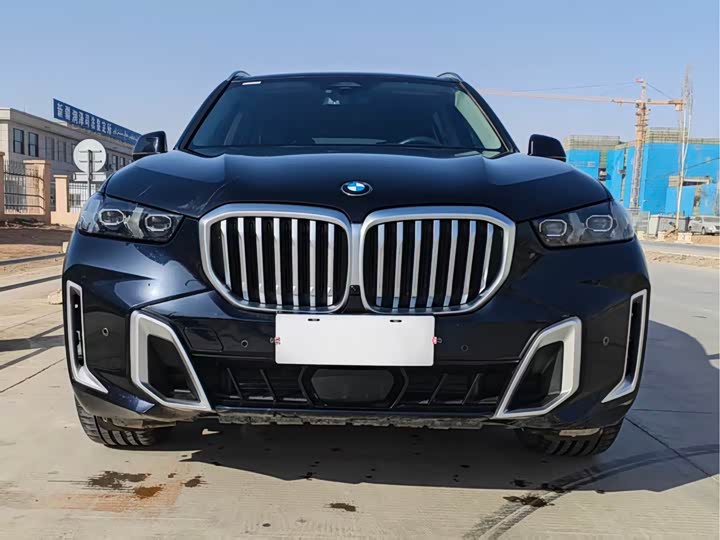 Фото 2 - BMW X5