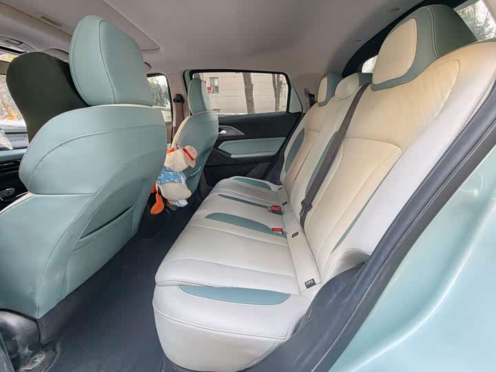 Фото 7 - Geely Geometry E Firefly