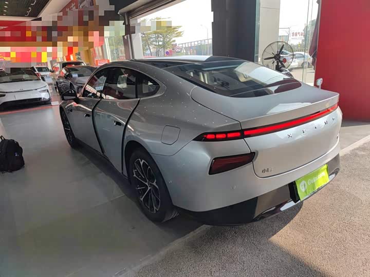 Фото 5 - XPeng P7