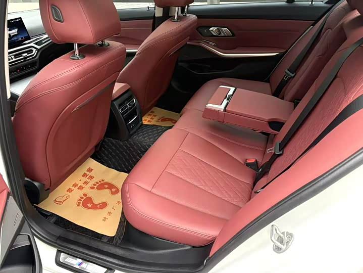 Фото 4 - BMW 3 Series