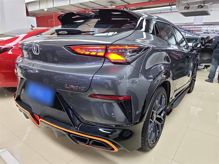 Фото 7 - Changan UNI-T