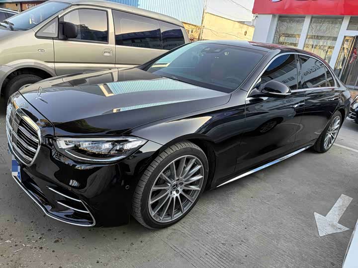 Фото 1 - Mercedes-Benz S-Class