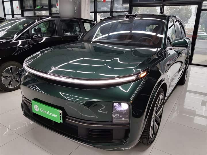 Фото 1 - LiXiang L8