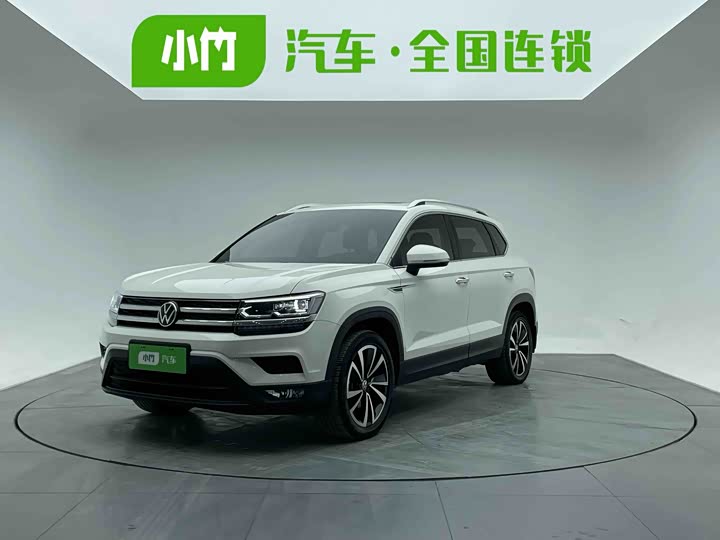 Фото 1 - Volkswagen Tharu