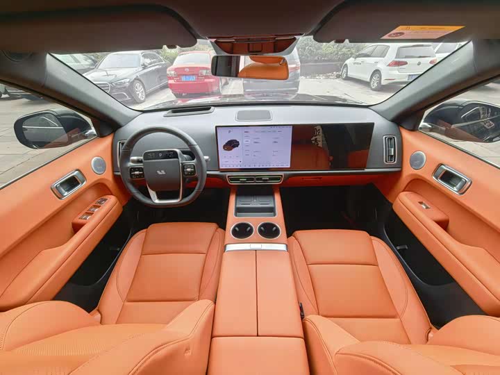 Фото 8 - LiXiang L6