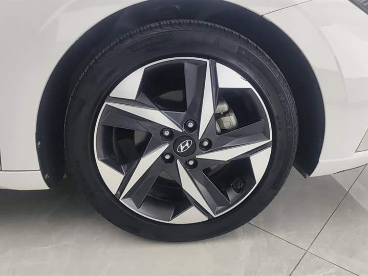 Фото 6 - Hyundai Elantra N line