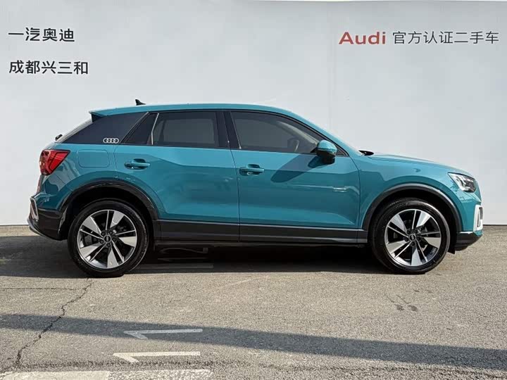 Фото 2 - Audi Q2L