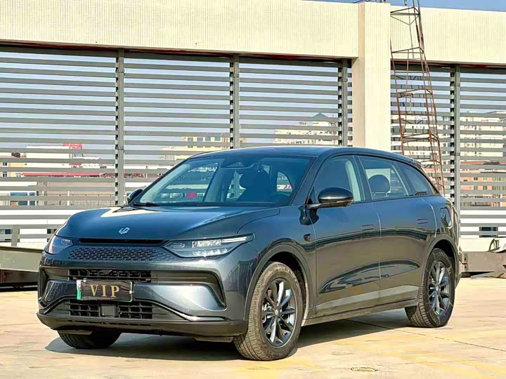 Фото 1 - Leapmotor C11