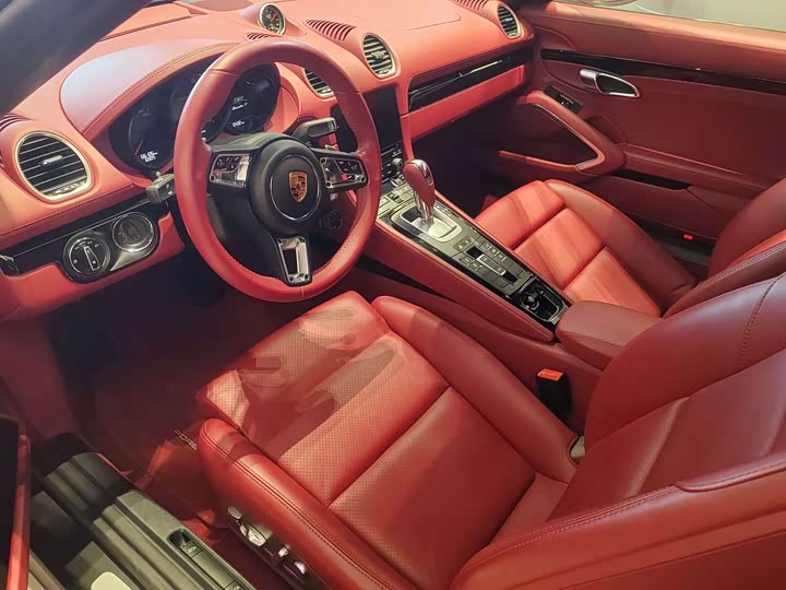 Фото 4 - Porsche 718