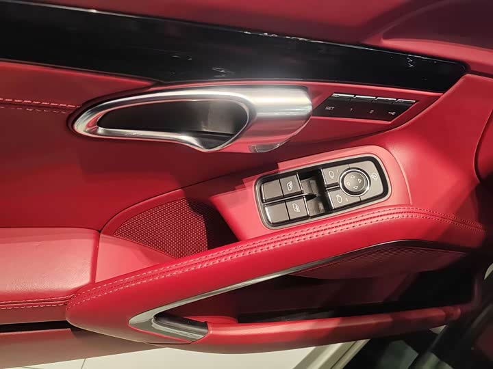 Фото 9 - Porsche 718