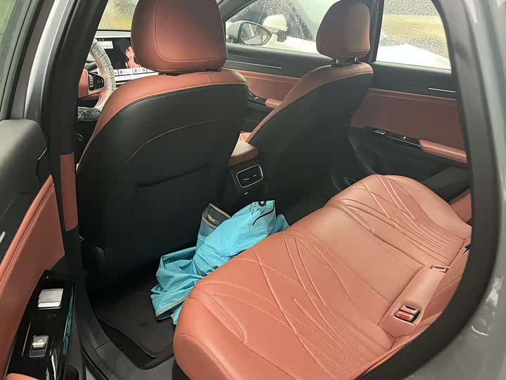 Фото 5 - Geely Galaxy L6