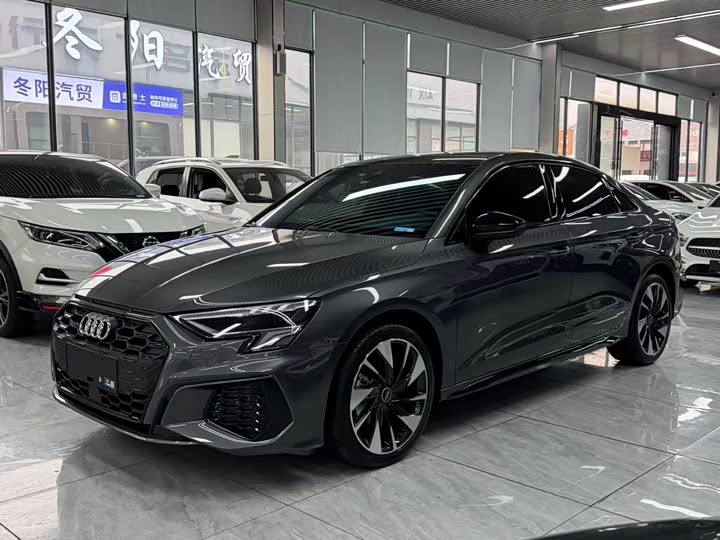 Фото 1 - Audi A3