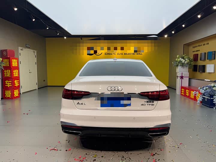 Фото 5 - Audi A4L