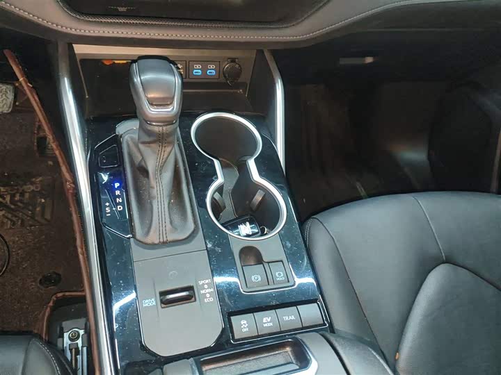 Фото 6 - Toyota Highlander