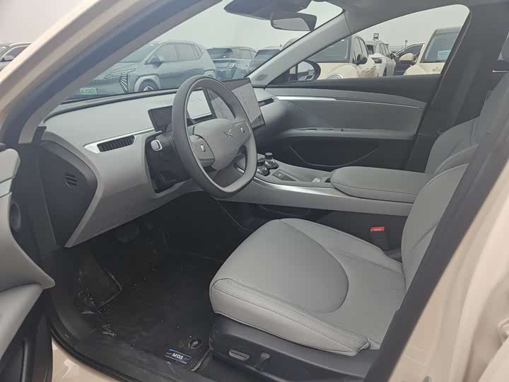 Фото 5 - XPeng Mona M03