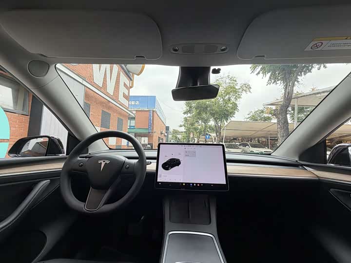 Фото 5 - Tesla Model Y