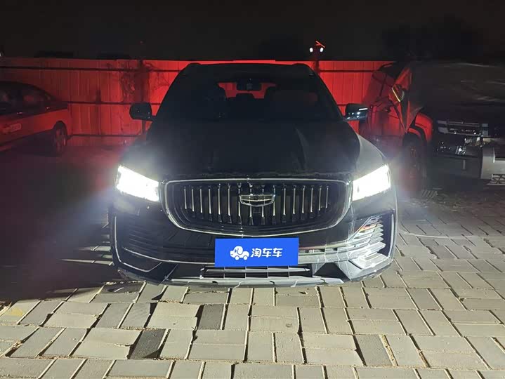 Фото 2 - Geely Monjaro