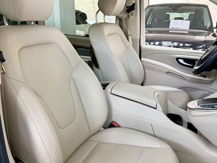 Mercedes-Benz V-Class 2021 2021款 V 260 L 长轴距尊贵版