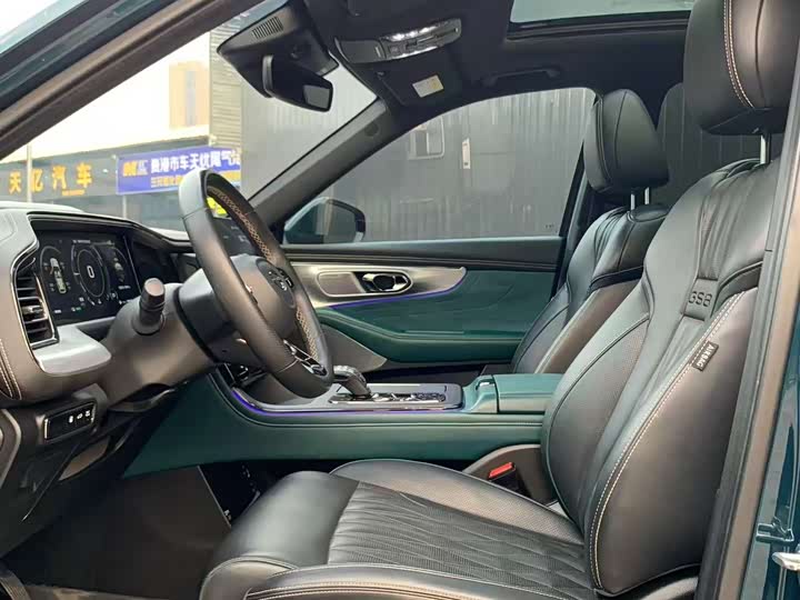 Фото 7 - GAC Trumpchi GS8