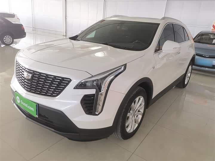 Фото 2 - Cadillac XT4