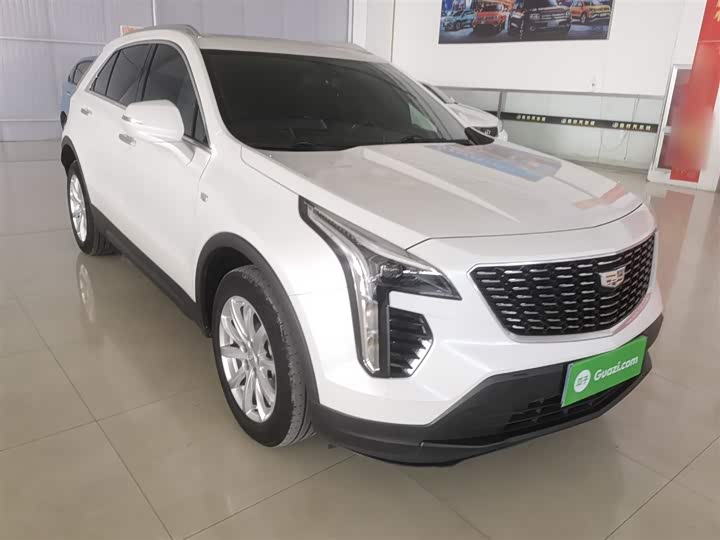 Фото 4 - Cadillac XT4