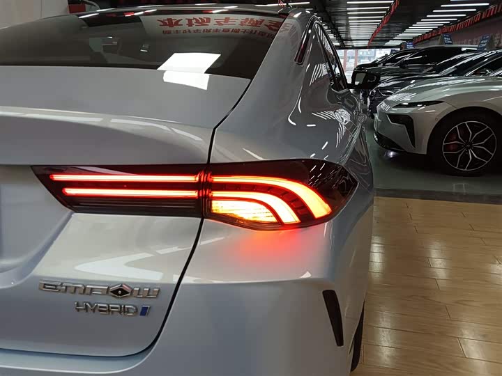 Фото 8 - GAC Trumpchi Empow R