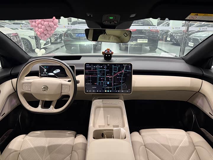 Фото 6 - Nio ET5T