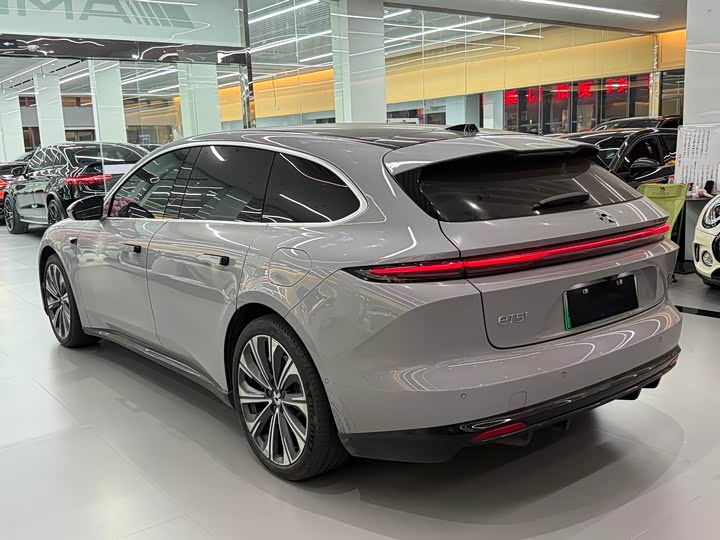 Фото 7 - Nio ET5T