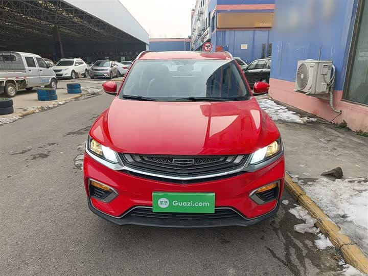 Фото 3 - Geely Coolray