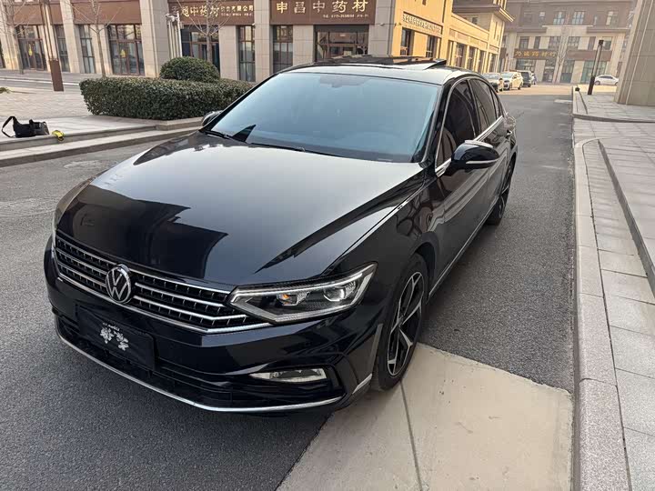 Фото 5 - Volkswagen Magotan