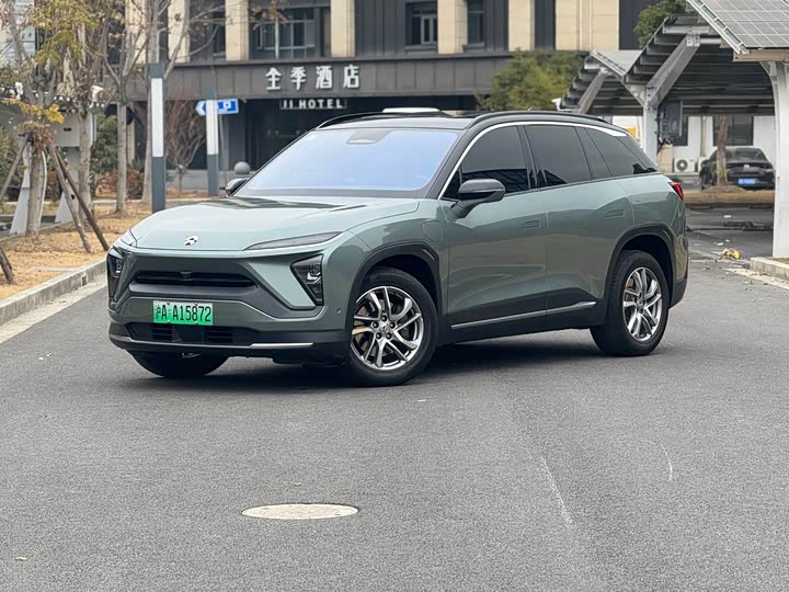 Фото 1 - Nio ES6