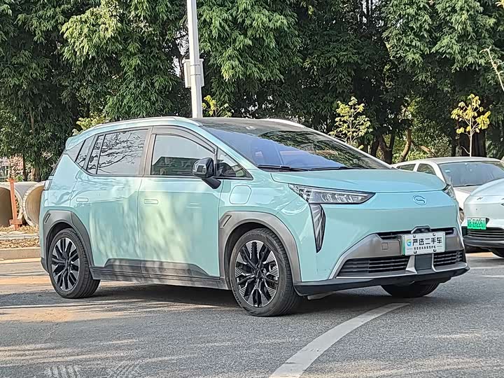 Фото 3 - GAC Aion Y