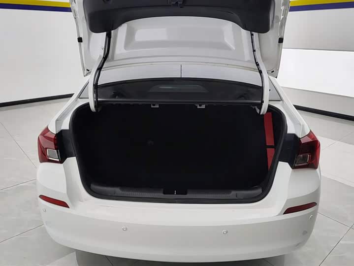 Фото 4 - Buick Excelle