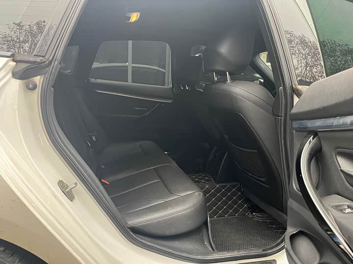 Фото 6 - BMW 3 Series GT