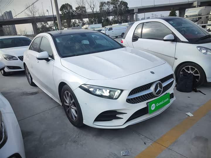 Фото 4 - Mercedes-Benz A-Class