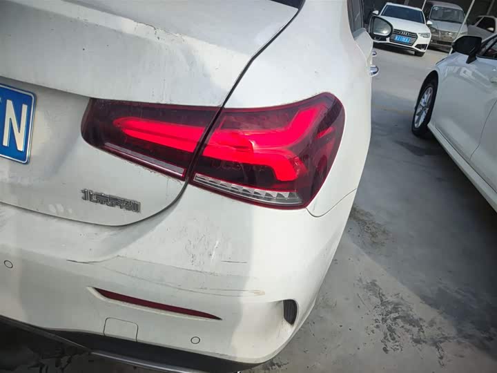 Фото 8 - Mercedes-Benz A-Class