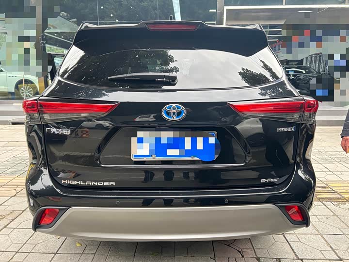 Фото 3 - Toyota Highlander