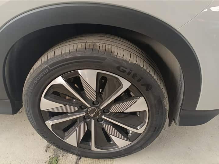 Фото 6 - BYD Song Plus Hybrid/EV