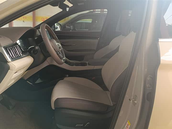 Фото 9 - BYD Song Plus Hybrid/EV