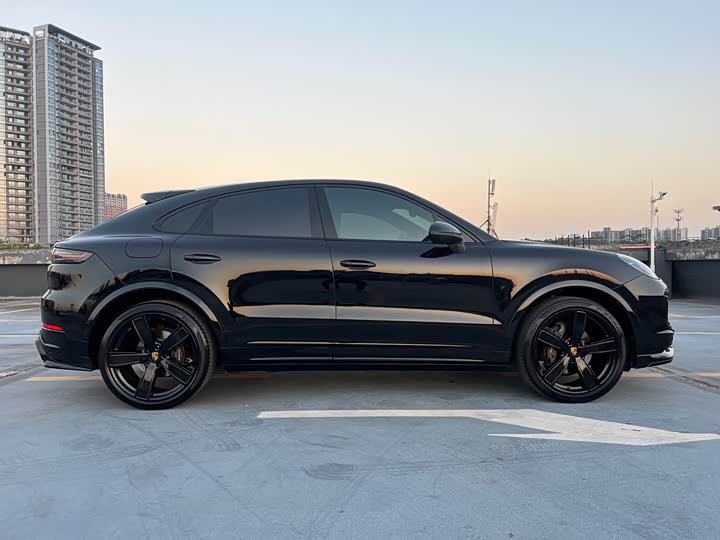 Фото 7 - Porsche Cayenne