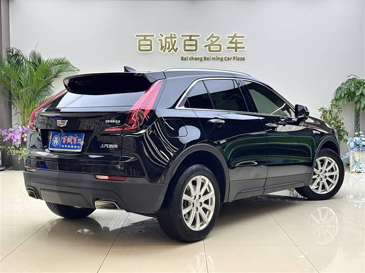 Фото 5 - Cadillac XT4